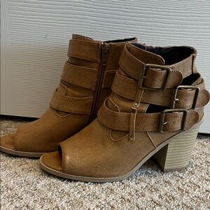 Body Central Tan Peep-Toe Heeled Boots